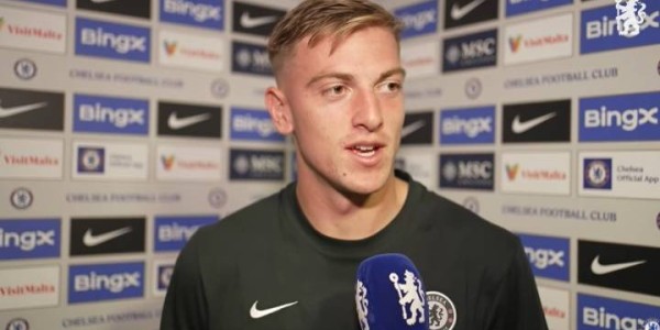 德拉普：能在所有球迷面前展示奖杯感觉真棒，满怀期待对水晶宫