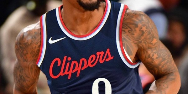 比尔新赛季身披0号球衣 此前将3号让给保罗